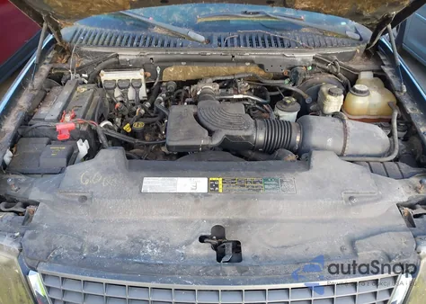 2003 Ford Expedition Xlt from USA, damaged, VIN 1FMPU16L83LB60393